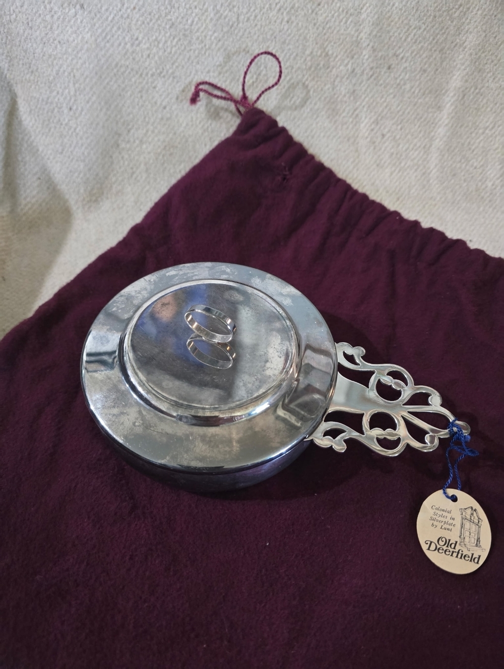 Vintage Lunt Old Deerfield Colonial Style Silver Plate Child's Warming Dish C252